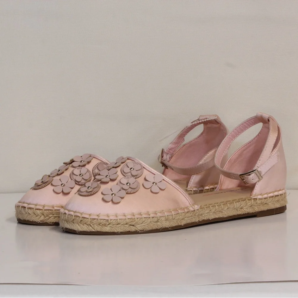 Isaac Mizrahi Live Women's Light Pink Mittie Fabric Satin Espadrilles